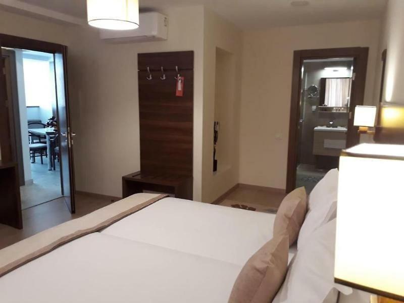 Sir Fundeni Hotel Bükreş Dış mekan fotoğraf