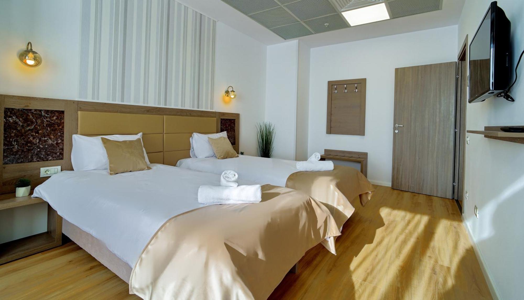 Sir Fundeni Hotel Bükreş Dış mekan fotoğraf